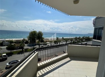 Видовая меблированная квартира с двумя спальнями, 90м², в резиденции на первой береговой линии в Махмутларе, Алания ID-18548 фото-11