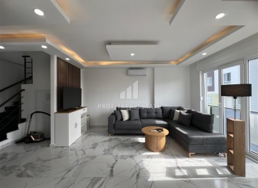 Меблированный трехкомнатный пентхаус, 90м², в современном комплексе с бассейном в районе Авсаллар, Алания ID-18554 фото-1