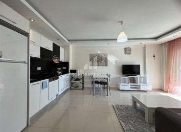 Стильная двухкомнатная квартира с застекленным балконом, 65м², в районе Алании - Авсаллар, в 700м от моря. ID-18558 фото-4