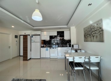 Стильная двухкомнатная квартира с застекленным балконом, 65м², в районе Алании - Авсаллар, в 700м от моря. ID-18558 фото-6