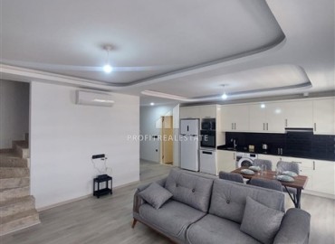 Первая сдача новой квартиры в аренду 2+1 дуплекс в центре Махмутлара с видом на горы ID-18559 фото-1