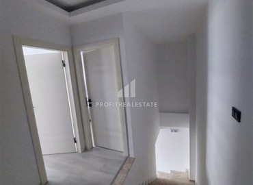 Первая сдача новой квартиры в аренду 2+1 дуплекс в центре Махмутлара с видом на горы ID-18559 фото-11