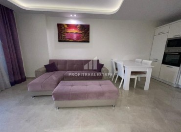 Меблированные апартаменты 1+1, 68м², на высоком этаже в элитном комплексе в 500м от моря в Махмутларе, Алания ID-18561 фото-6