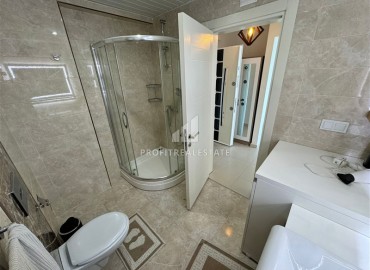 Видовая квартира 1+1, 65м², с новой мебелью и остекленным балконом в комфортабельном комплексе в Махмутларе, Алания ID-18567 фото-8