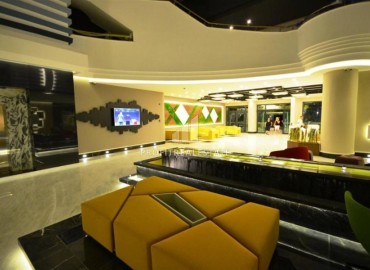 Стильная двухкомнатная квартира, 65м², в фешенебельном комплексе на первой береговой линии в Махмутларе, Алания. ID-18570 фото-16