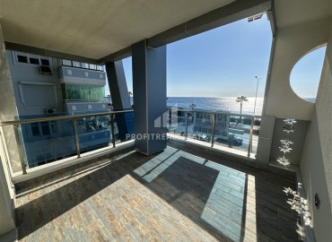 Трехкомнатная квартира, 95м², с роскошным видом на первой береговой линии в Махмутларе, Алания ID-18573 фото-4