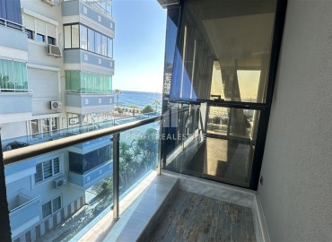 Трехкомнатная квартира, 95м², с роскошным видом на первой береговой линии в Махмутларе, Алания ID-18573 фото-7
