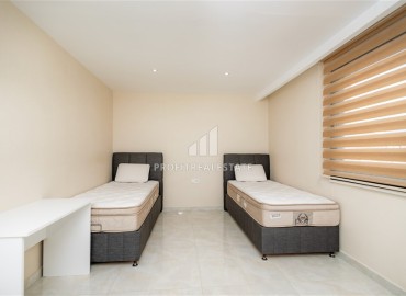 Меблированный пентхаус с тремя спальнями, 185м², в уютной резиденции с инфраструктурой в 100м от моря в Кестеле, Алания ID-18578 фото-9