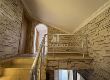 Великолепный пентхаус 4+1, 150м², с видом на Аланийскую крепость в 400м от моря в районе Алании - Тосмур ID-18585 фото-14