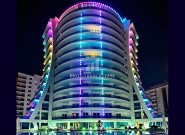 Фешенебельная видовая квартира 1+1, 65м², в элитном комплексе на первой береговой линии в Махмутларе, Алания ID-18607 фото-1