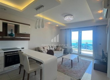 Фешенебельная видовая квартира 1+1, 65м², в элитном комплексе на первой береговой линии в Махмутларе, Алания ID-18607 фото-3