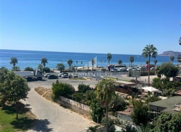 Фешенебельная видовая квартира 1+1, 65м², в элитном комплексе на первой береговой линии в Махмутларе, Алания ID-18607 фото-12