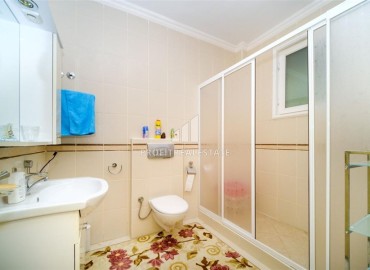 Меблированная двухэтажная вилла с тремя спальнями, 200м², у моря в районе Алании Конаклы под ВНЖ ID-18614 фото-6