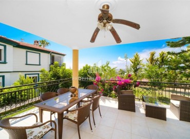 Меблированная двухэтажная вилла с тремя спальнями, 200м², у моря в районе Алании Конаклы под ВНЖ ID-18614 фото-8