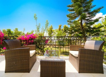 Меблированная двухэтажная вилла с тремя спальнями, 200м², у моря в районе Алании Конаклы под ВНЖ ID-18614 фото-10