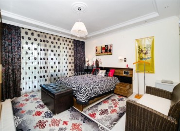 Меблированная двухэтажная вилла с тремя спальнями, 200м², у моря в районе Алании Конаклы под ВНЖ ID-18614 фото-18