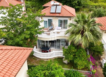 Элегантная двухэтажная вилла с двумя спальнями, 135м², с потрясающими видами в районе Тепе, Алания ID-18617 фото-1