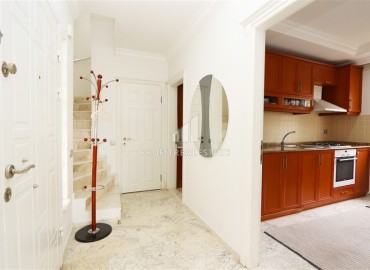 Элегантная двухэтажная вилла с двумя спальнями, 135м², с потрясающими видами в районе Тепе, Алания ID-18617 фото-8