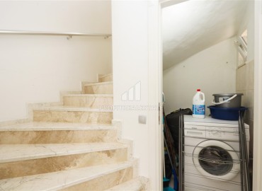 Элегантная двухэтажная вилла с двумя спальнями, 135м², с потрясающими видами в районе Тепе, Алания ID-18617 фото-11