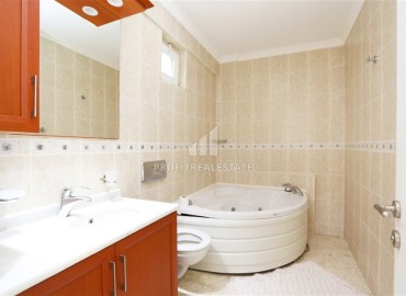 Элегантная двухэтажная вилла с двумя спальнями, 135м², с потрясающими видами в районе Тепе, Алания ID-18617 фото-13