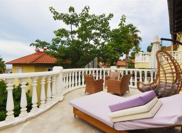 Элегантная двухэтажная вилла с двумя спальнями, 135м², с потрясающими видами в районе Тепе, Алания ID-18617 фото-19