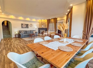 Уютная квартира 3+1 с отдельной кухней, 170м², с потрясающим видом в центре Алании, в Кале, 300м от моря ID-18618 фото-2