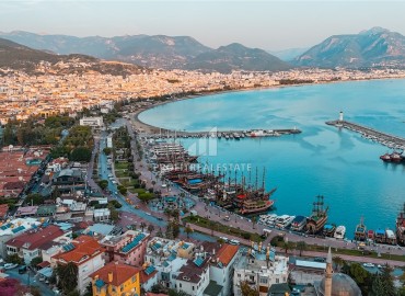 Уютная квартира 3+1 с отдельной кухней, 170м², с потрясающим видом в центре Алании, в Кале, 300м от моря ID-18618 фото-11