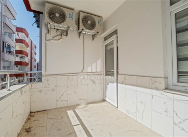 Недорогая недвижимость в Махмутларе, Алания: трехкомнатная квартира, 100м², на центральной улице в 200м от моря ID-18621 фото-17