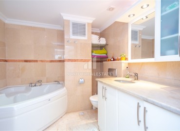 Меблированная квартира с двумя спальнями, 110м², в комплексе с бассейном, в 150м от моря в районе Алании Оба ID-17563 фото-11