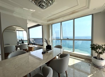 Пентхаус 4+1, 200м², на первой береговой линии с захватывающим видом на море и крепость Алании, в центре района Тосмур, Алания ID-18650 фото-2