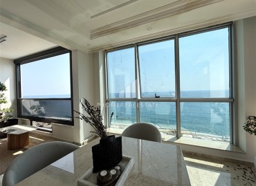 Пентхаус 4+1, 200м², на первой береговой линии с захватывающим видом на море и крепость Алании, в центре района Тосмур, Алания ID-18650 фото-4