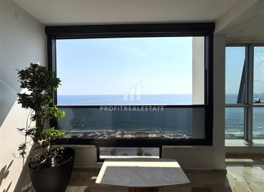 Пентхаус 4+1, 200м², на первой береговой линии с захватывающим видом на море и крепость Алании, в центре района Тосмур, Алания ID-18650 фото-5
