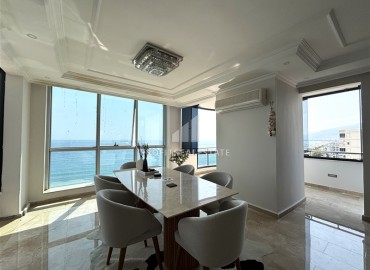 Пентхаус 4+1, 200м², на первой береговой линии с захватывающим видом на море и крепость Алании, в центре района Тосмур, Алания ID-18650 фото-10