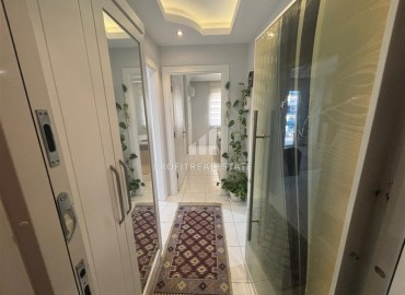 Меблированная квартира 1+1, 60м, с видом на горы, в комфортабельном комплексе, у моря в Махмутларе, Алания ID-18654 фото-9