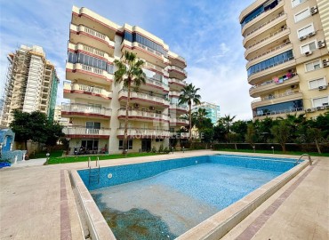 Большая квартира с двумя спальнями, 125м², в резиденции с бассейном на первой линии в Махмутларе, Алания ID-18655 фото-1