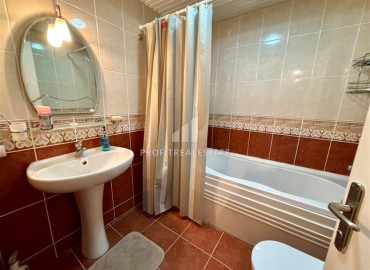 Большая квартира с двумя спальнями, 125м², в резиденции с бассейном на первой линии в Махмутларе, Алания ID-18655 фото-13