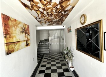 Стильные апартаменты с одной спальней, 55м², в современной резиденции с бассейном, в 250м от моря в Махмутларе, Алания ID-18656 фото-10