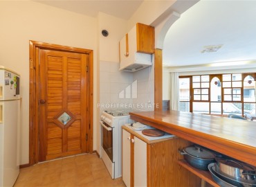 Меблированная квартира с двумя спальнями, 130м², в доме городского типа в центре Алании в 50м от пляжа Клеопатры ID-18668 фото-15