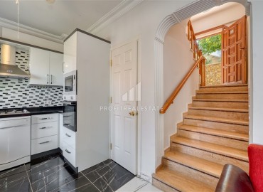 Вилла оригинальной планировки 3+1, 160м², в четырехэтажном таунхаусе в уютном коттеджном комплексе в районе Кестель, Алания ID-18670 фото-4