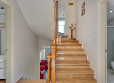 Вилла оригинальной планировки 3+1, 160м², в четырехэтажном таунхаусе в уютном коттеджном комплексе в районе Кестель, Алания ID-18670 фото-13