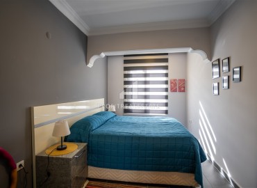 Линейная квартира с тремя спальнями, 130м², готовая к проживанию, в 300м от моря в районе Оба, Алания под ВНЖ ID-18681 фото-4