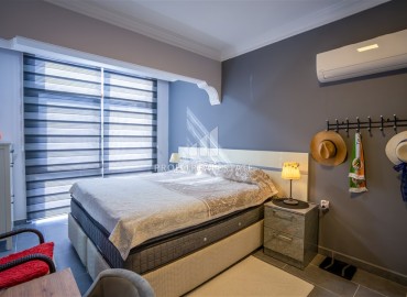 Линейная квартира с тремя спальнями, 130м², готовая к проживанию, в 300м от моря в районе Оба, Алания под ВНЖ ID-18681 фото-16