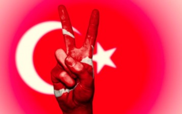 Турция отмечает День памяти Ататюрка, День молодежи и спорта фото-1