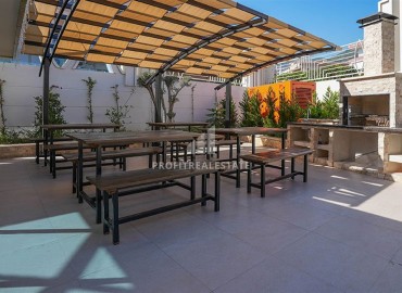 One-bedroom apartment by the sea in a residence under construction, in the center of Alanya, 53 m2 ID-12736 фото-20