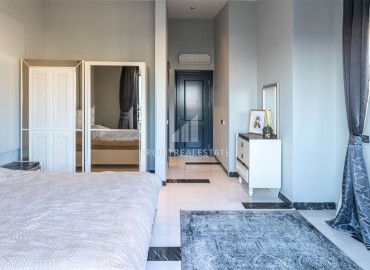 Фешенебельный пентхаус 3+1, 208м² с видом на море и горы, в резиденции на первой береговой линии в районе Алании – Тосмур ID-18698 фото-8