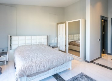 Фешенебельный пентхаус 3+1, 208м² с видом на море и горы, в резиденции на первой береговой линии в районе Алании – Тосмур ID-18698 фото-13