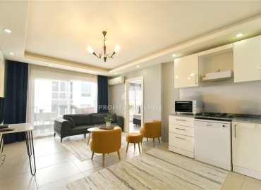 Элегантная двухкомнатная квартира, 55м², в современной резиденции у пляжа Клеопатры в центре Алании под ВНЖ ID-18730 фото-3