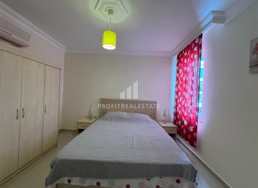 Готовая к проживанию, квартира с двумя спальнями, 110м², в 200м от моря в элитном районе Каргыджак, Алания ID-18734 фото-14