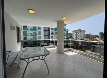 Готовая к проживанию, квартира с двумя спальнями, 110м², в 200м от моря в элитном районе Каргыджак, Алания ID-18734 фото-17