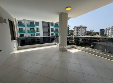 Готовая к проживанию, квартира с двумя спальнями, 110м², в 200м от моря в элитном районе Каргыджак, Алания ID-18734 фото-18